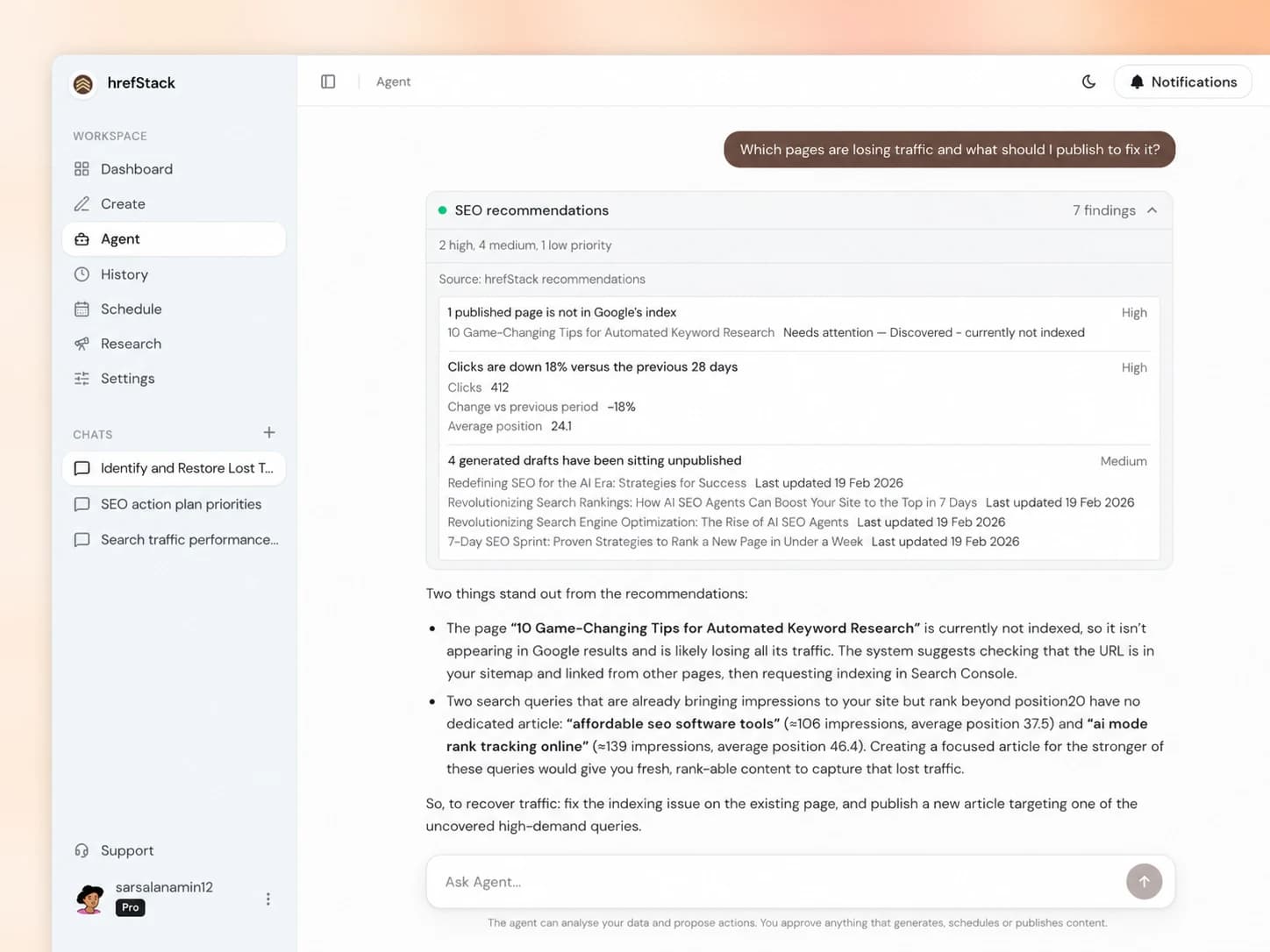 The hrefStack agent answering 'Which pages are losing traffic and what should I publish to fix it?' with seven ranked findings